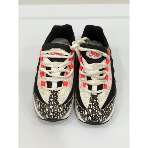 Nike Air Max 95 Sneaker Boys Size 12c (AT6160-001) - Picture 6 of 11